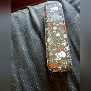 EUC Metal skull pencil case